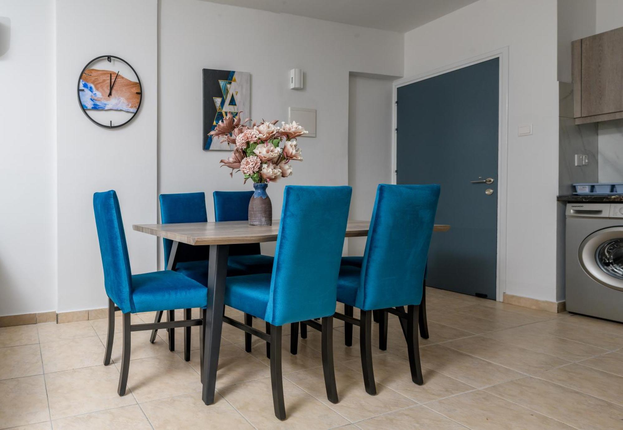 Olympia Flat 104 Apartment Larnaca Ngoại thất bức ảnh
